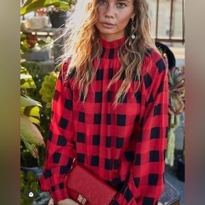 Main Strip Elastic Buffalo Plaid Mock Neck Top Red & Black NWT Medium